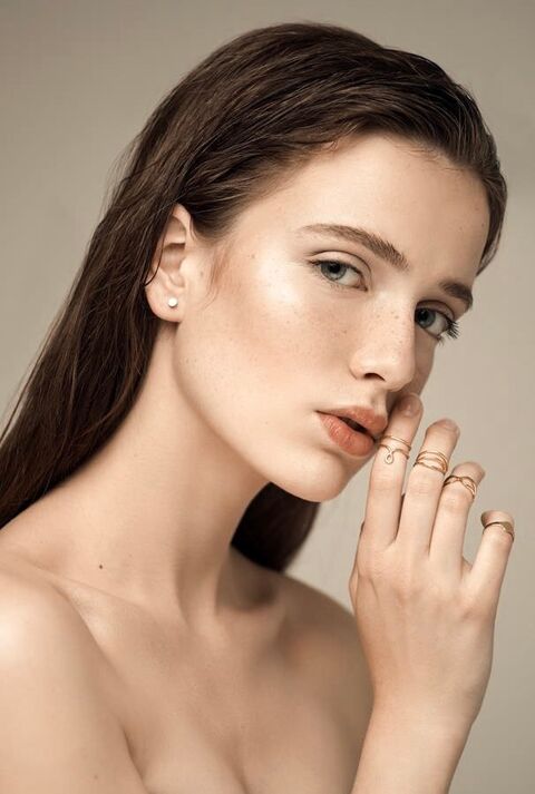 Каблучка Три Лінії