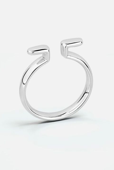 Каблучка Омега