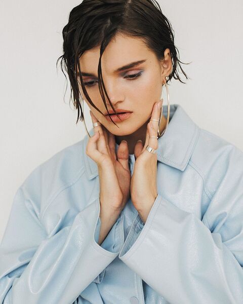 Широка каблучка Simple