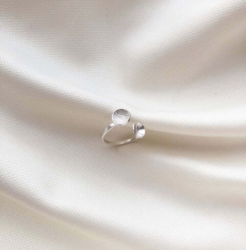 Каблучка Молекула