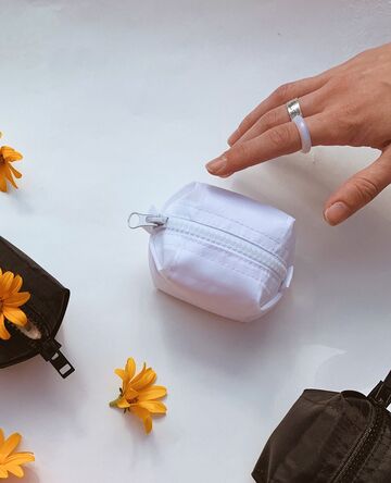 Білий чохол для сумки Кубик