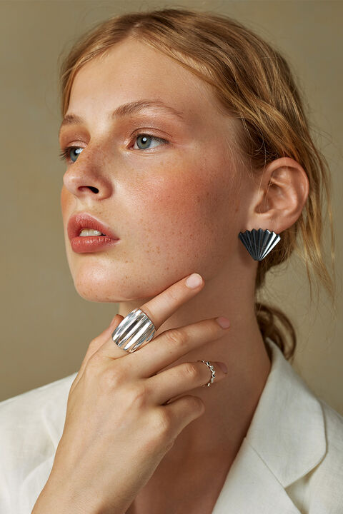 Суперширокий перстень Madagascar