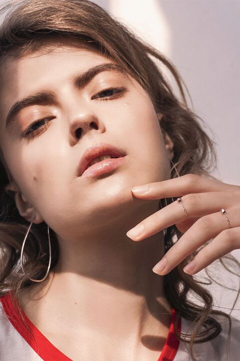 Каблучка з гранованою намистиною на якірному ланцюжку