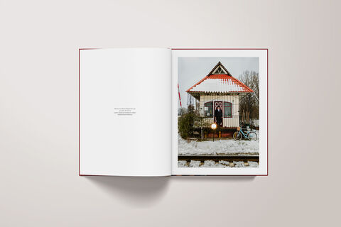 Ukrainian Railroad Ladies - Саша Маслов