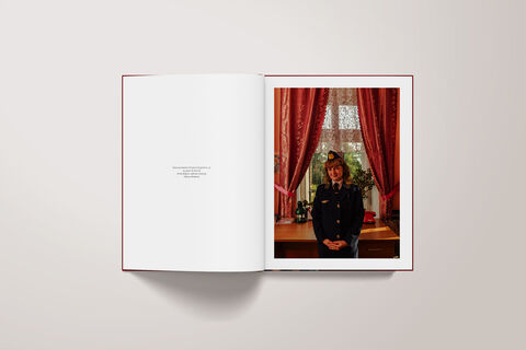 Ukrainian Railroad Ladies - Саша Маслов