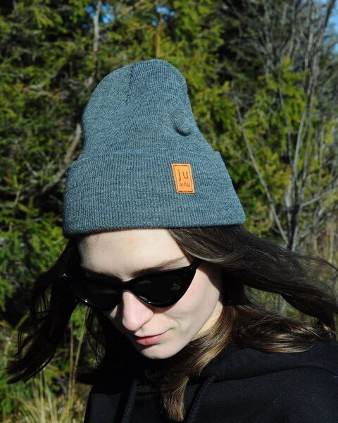 Grey thin hat
