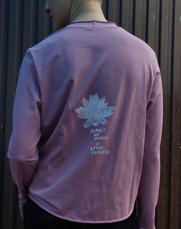 Рожевий лонгслів Lotus