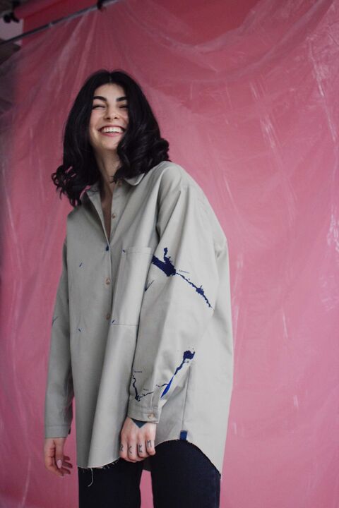 Серая рубашка из саржи Днепр