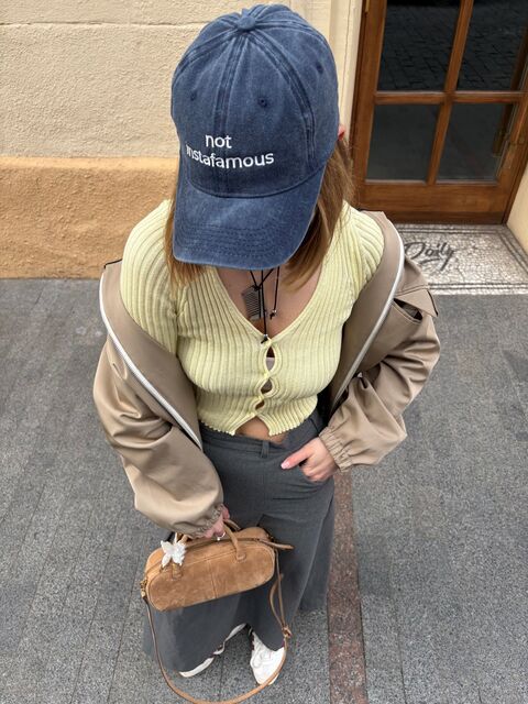 Синя кепка з митого джинсу Not instafamous