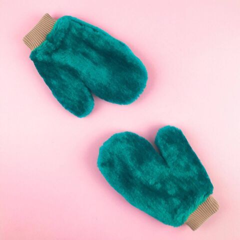 Зелені рукавички