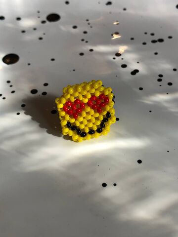 Каблучка з бісеру Смайлик з серцями