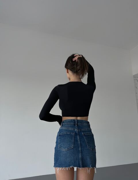 Black crop top Hope