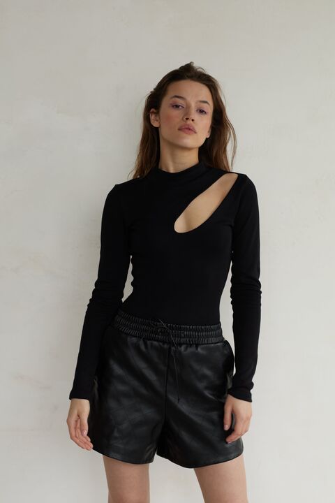Black bodysuit with a slit on the shoulder