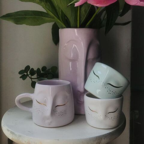 Лавандове горнятко з золотим розписом