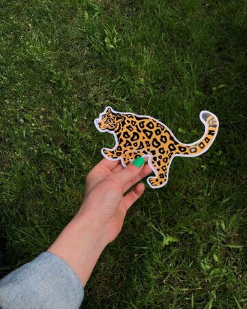 GIANT STICKER