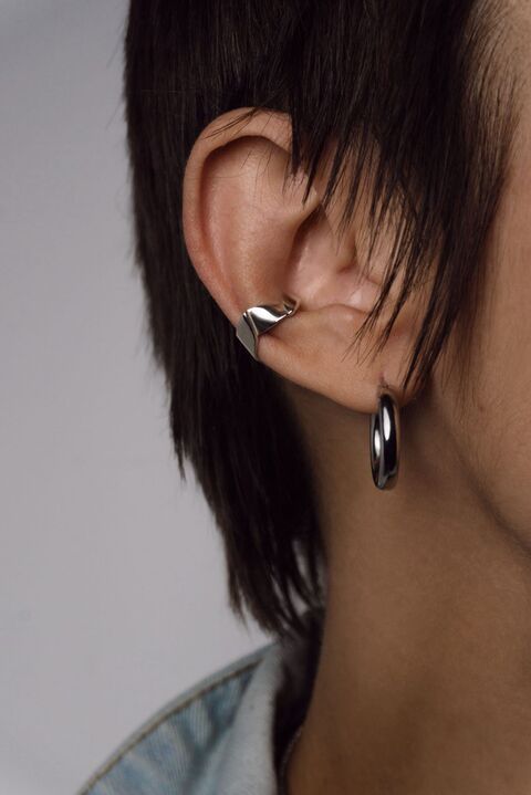 Cuff from a folded sheet