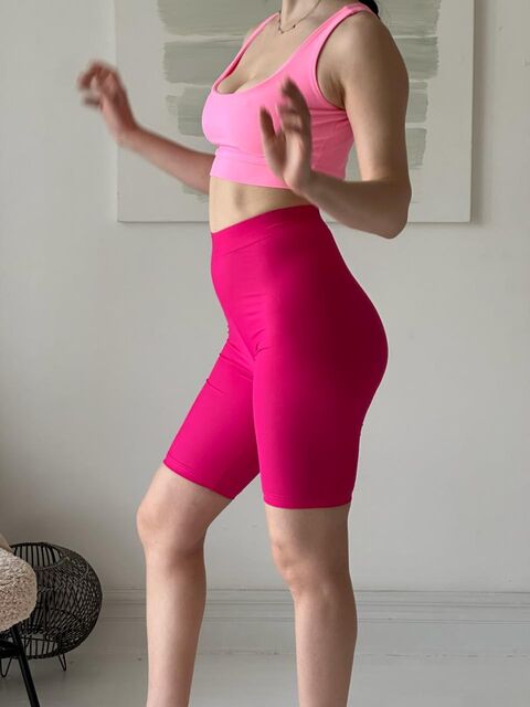 Рожевий топ