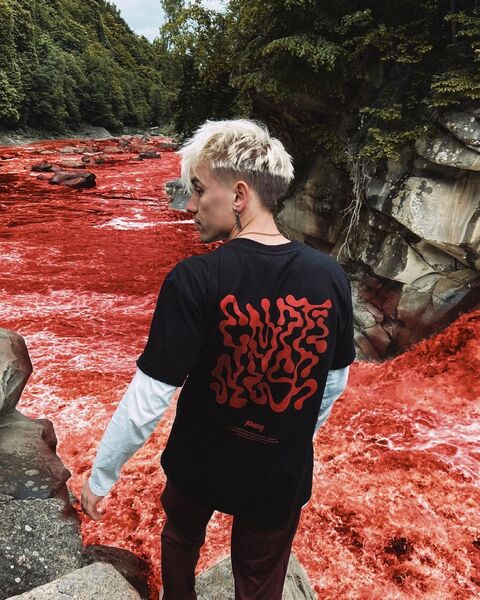 Black T-shirt "Fear"