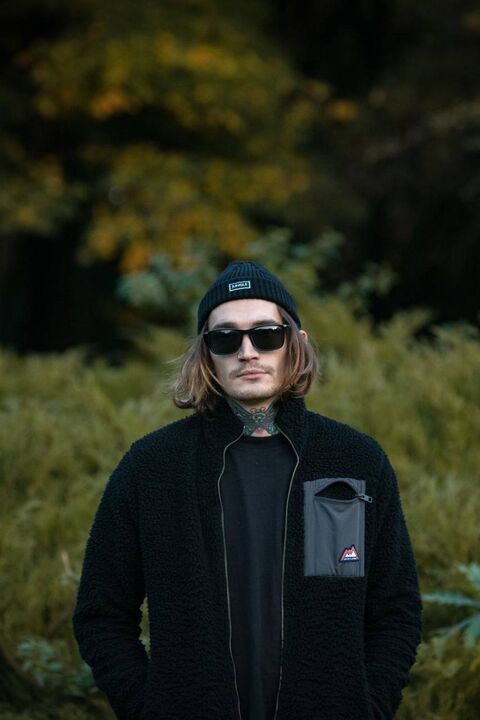 Black hat Alko