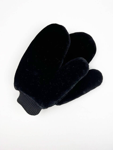 Чорні рукавички