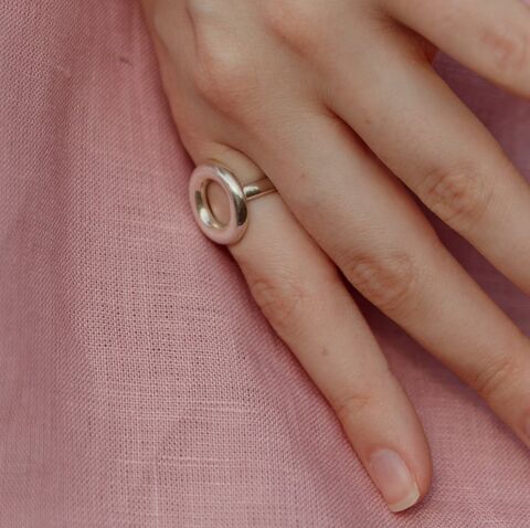 Кольцо Объемный круг