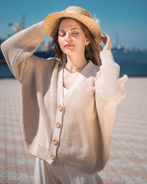 Cream cardigan Austin