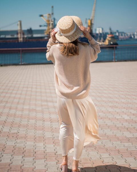 Cream cardigan Austin