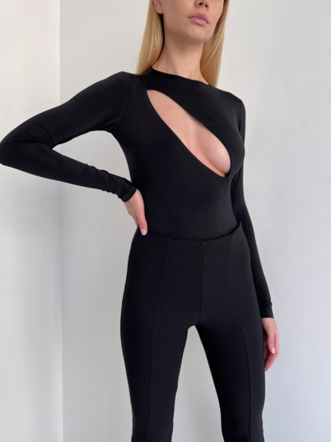 Черное боди Модель C