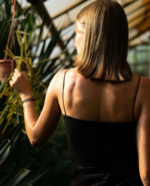 Black crop top with thin elastic bands