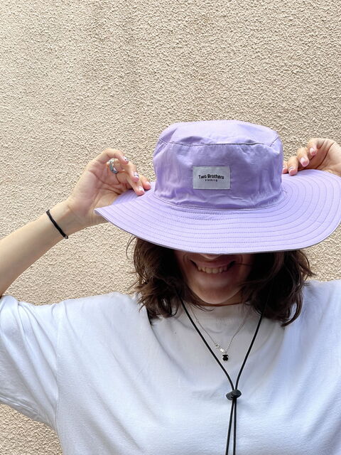 Lilac panama Camp