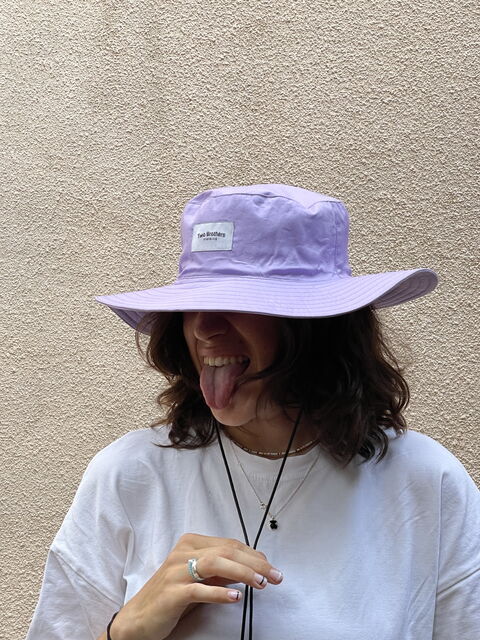 Lilac panama Camp