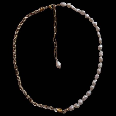 Намисто з перлин з ланцюжком