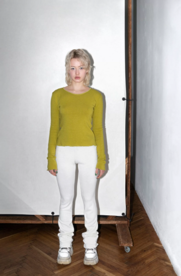 Салатовий лонгслів