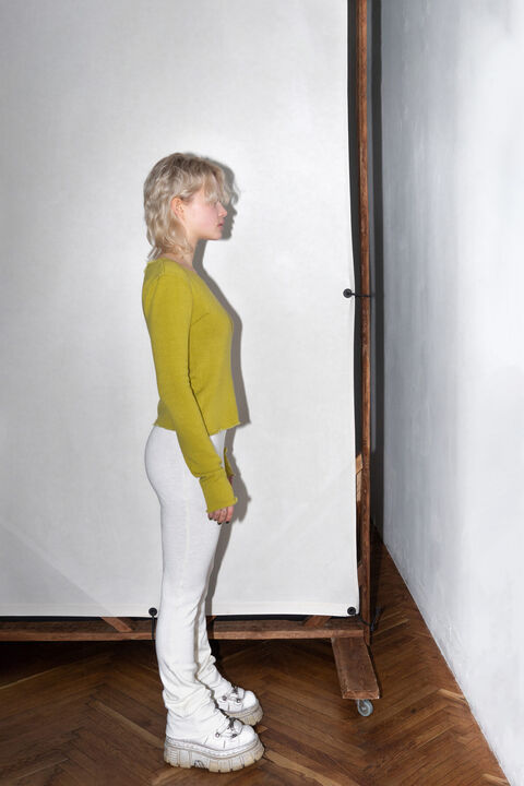 Салатовий лонгслів