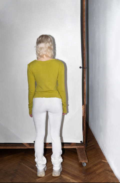 Салатовий лонгслів