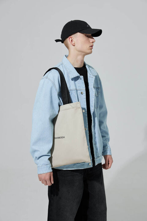 Бежевый шоппер Svoboda