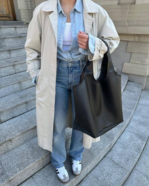 Чорний шопер з  еко-шкіри