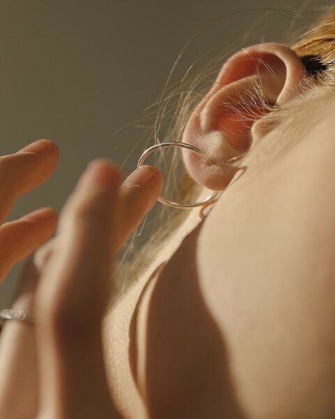 Тонкі сережки Конго 2.5 см