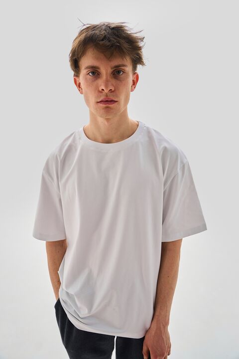 White basic T-shirt