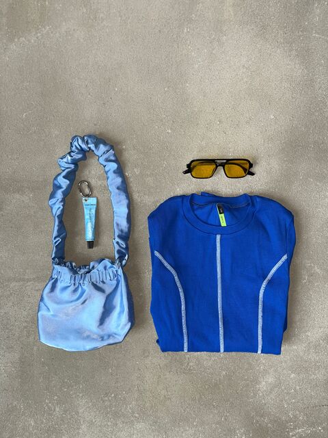 Лонгслів Basic кольору електрик