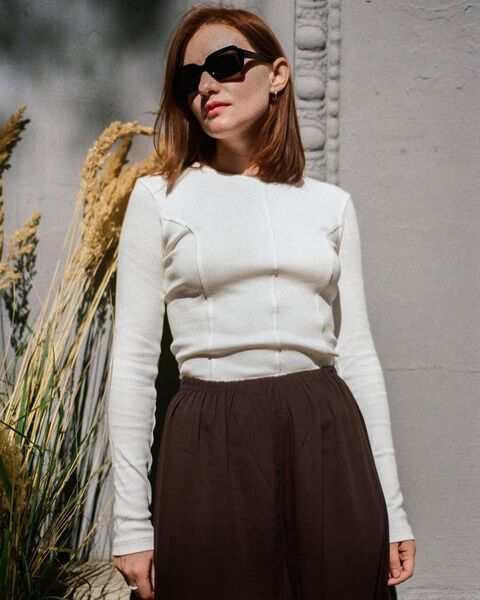 Молочний лонгслів Basic