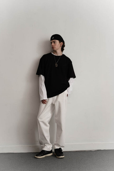 Черная базовая футболка