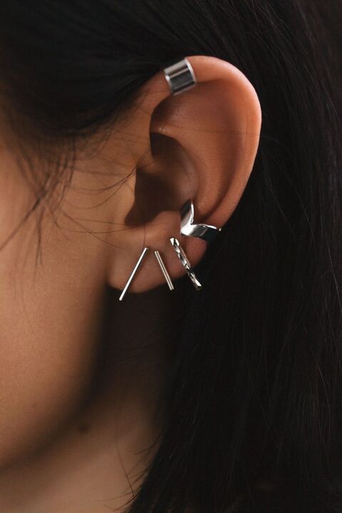 Cuff Simple on top of the ear