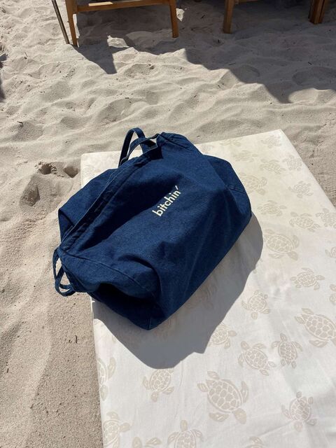 Denim shopper "Bitchin'"