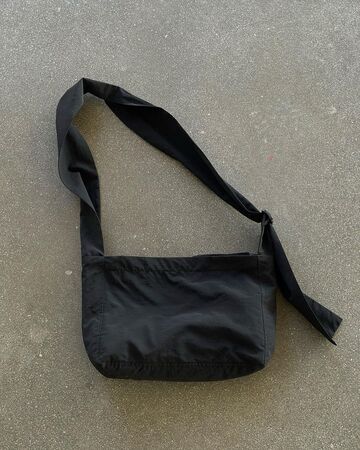 Black crossbody №48