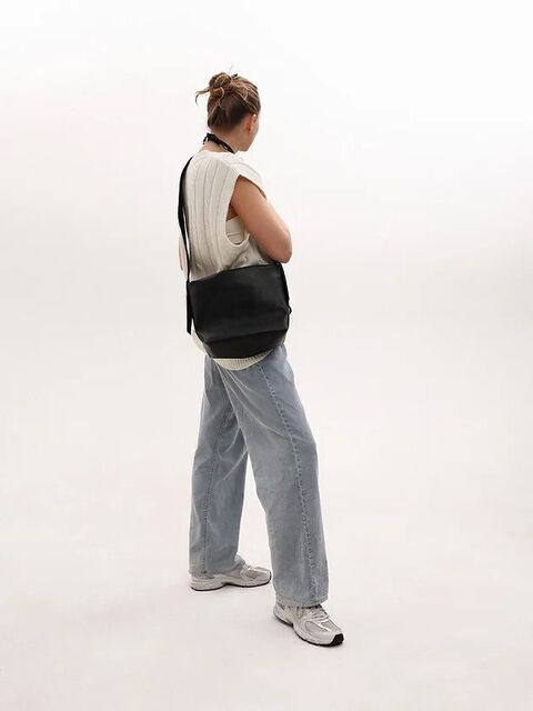 Черный шоппер из эко-кожи