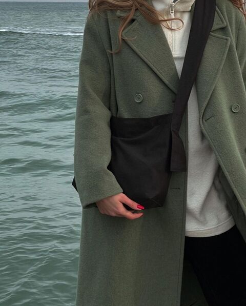 Черный шоппер с фиксированной ручкой