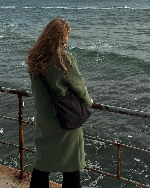 Черный шоппер с фиксированной ручкой