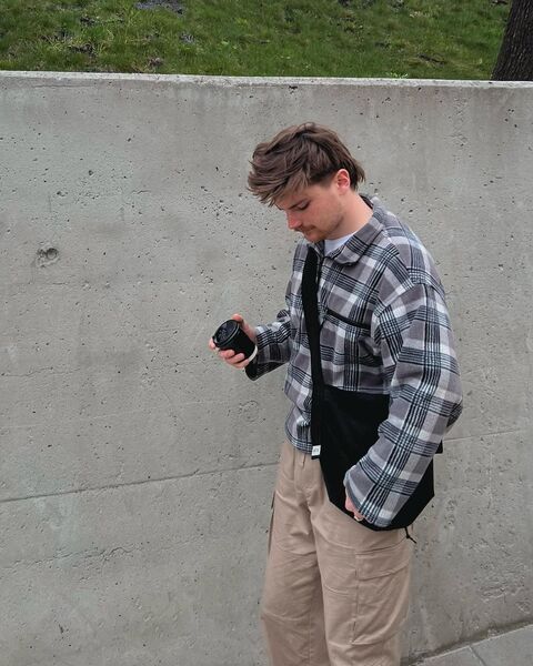 Черный шоппер с фиксированной ручкой