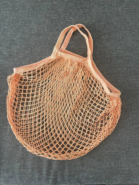Peachy string bag